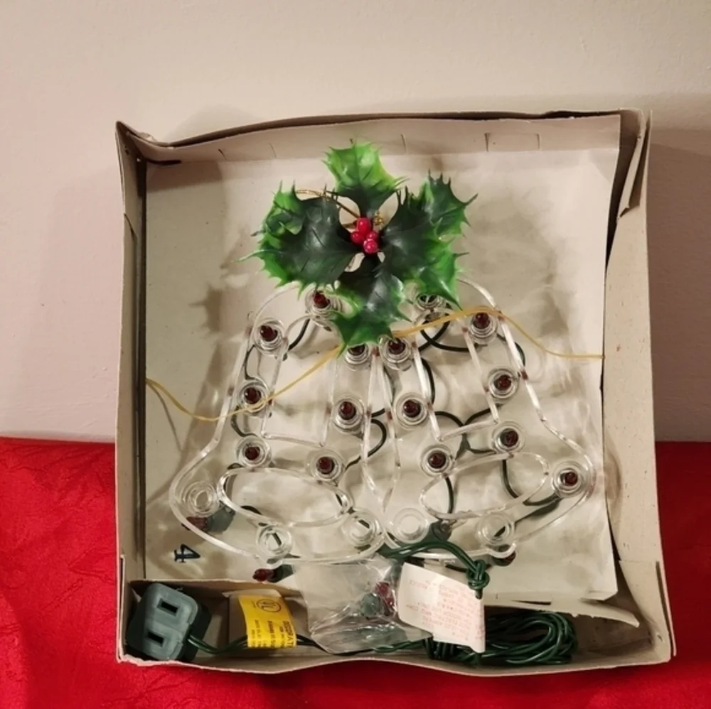Vintage 20 Lite Twin Double Bell Tree Top Holly Berry‎ Christmas Holidays